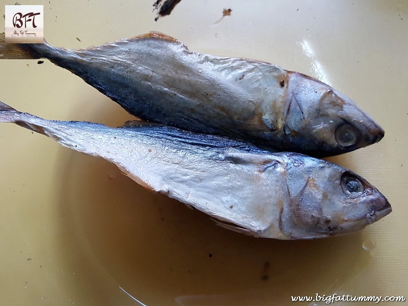 Making of Dry Mackerel Para