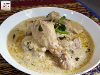 Chicken in Dahi Cashewnut Gravy