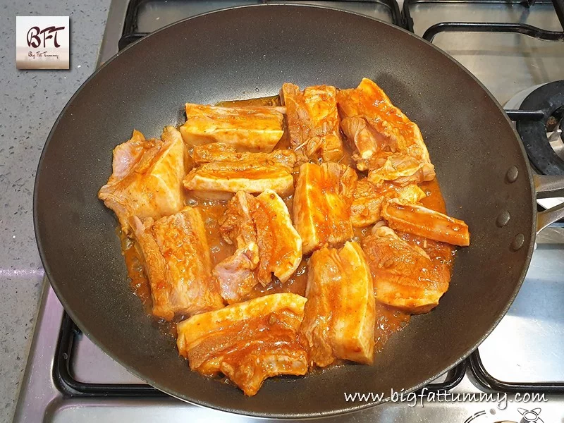 Preparation on Pan Fried Pork Spare Ribs