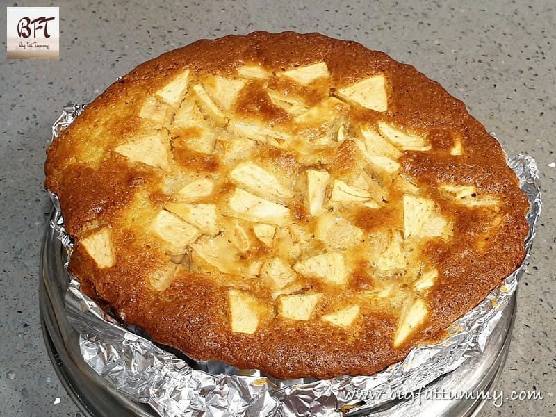 Preparation of Apple Cake with Custard Topping