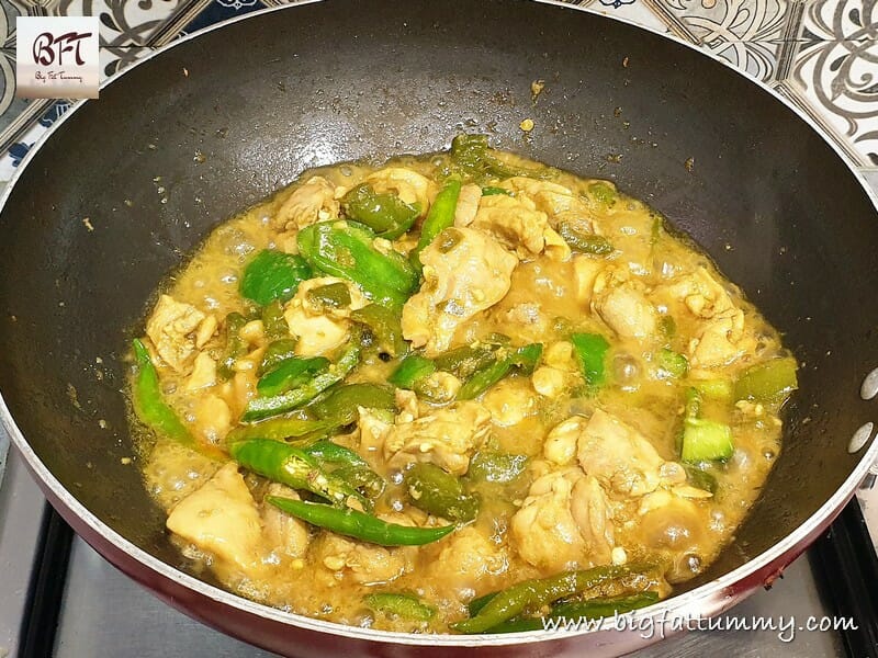 Preparation of Hyderabadi Chilly Chicken